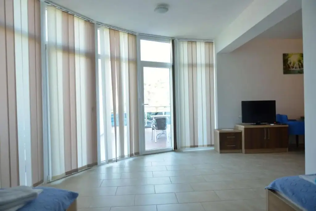 Добро Вода: Apartments Villa Belvedere