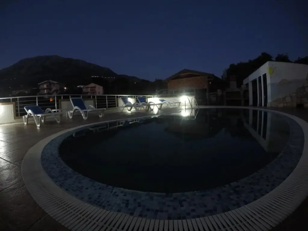 Добро Вода: Apartments Villa Belvedere