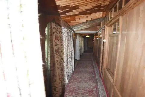 New Peony Houseboat — фото 1
