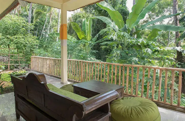 Убуд: RedDoorz @ Bangkilesan Mas Ubud