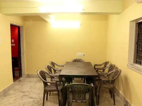 Колката: Amit Hotel by OYO Rooms