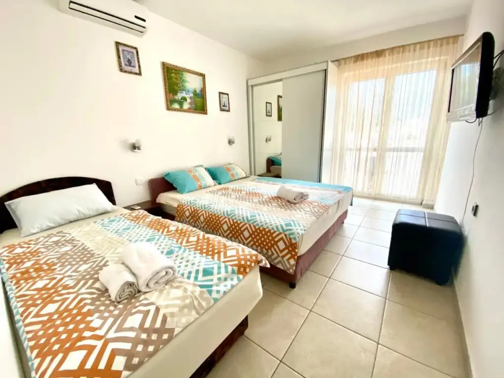 Будва: Apartments Popovic