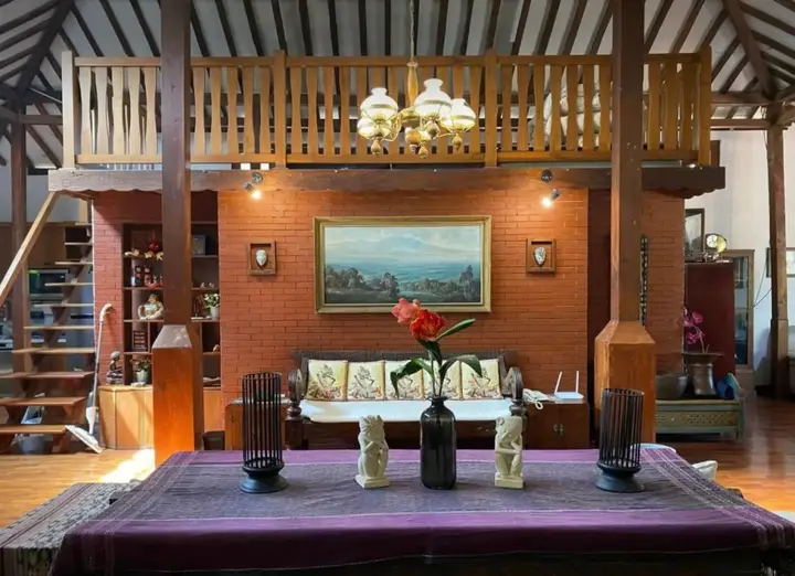 Бандунг: The Joglo Villa