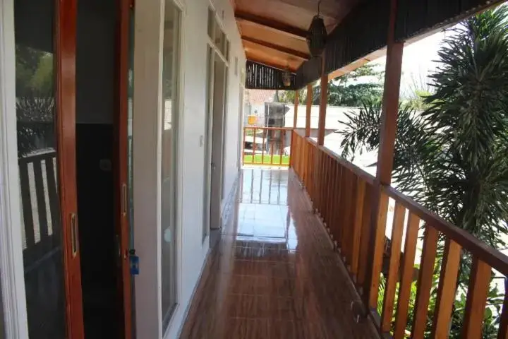 Гили Траванган: Ombak Homestay