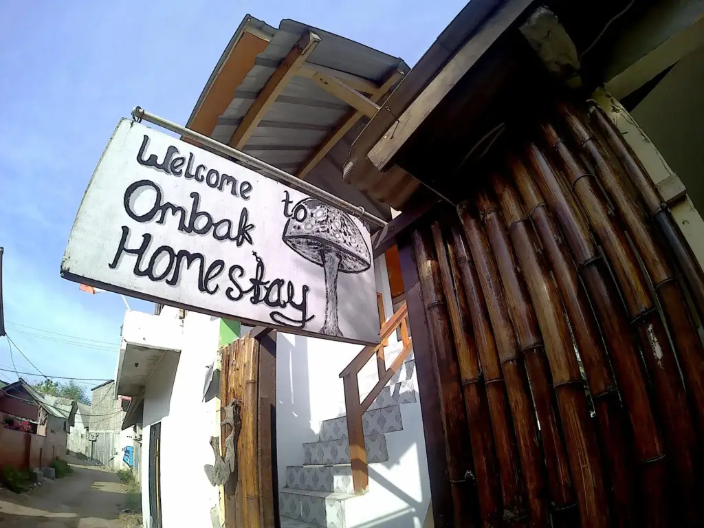 Гили Траванган: Ombak Homestay