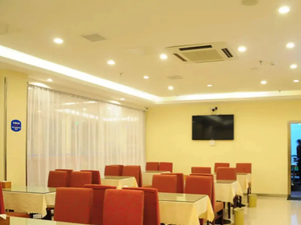 Шэньчжэнь: Hanting Hotal Xinhang Station Baoan District Hotel