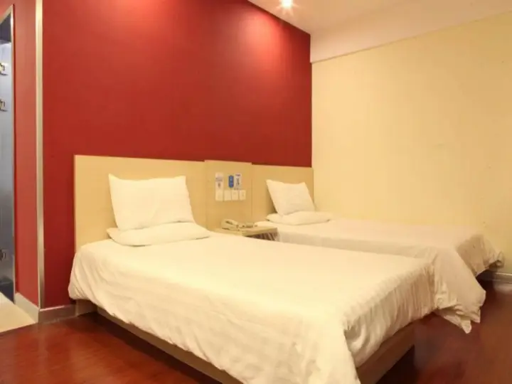 Шэньчжэнь: Hanting Hotal Xinhang Station Baoan District Hotel