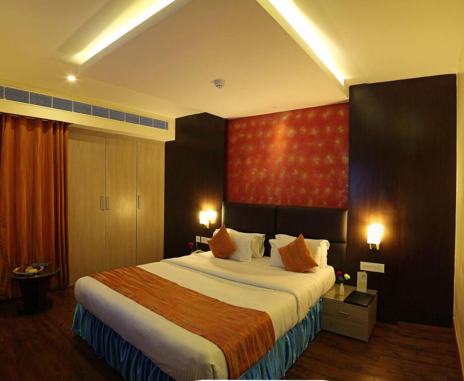 Тирупати: Vihas Hotels