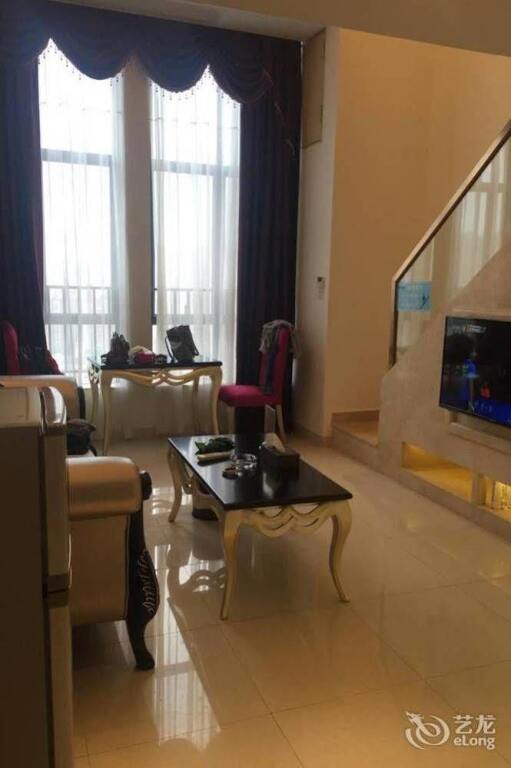 Фошань: Private Enjoy Home Apartment Foshan