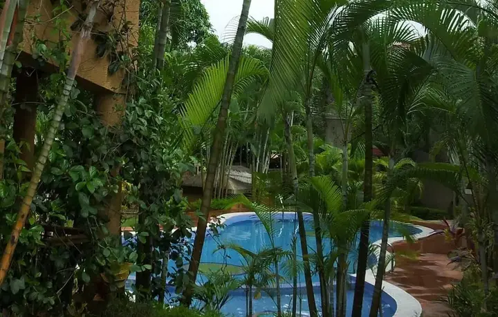 Анджуна: Villa Fountain Court