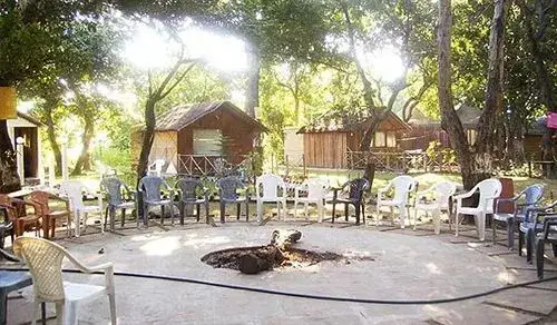 Крепость Ramnagar: Hotel Corbett Jungle Lore