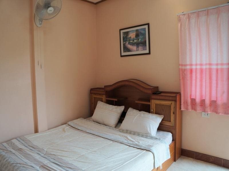 Чом Пхра: Khankluay Resort