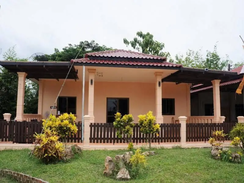 Чом Пхра: Khankluay Resort