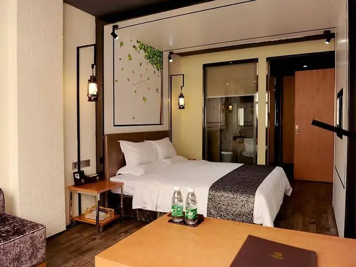 Шэньчжэнь: Yes Journey Hotel