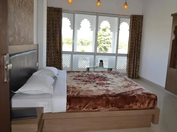 Удаипур: Hotel J M D Palace