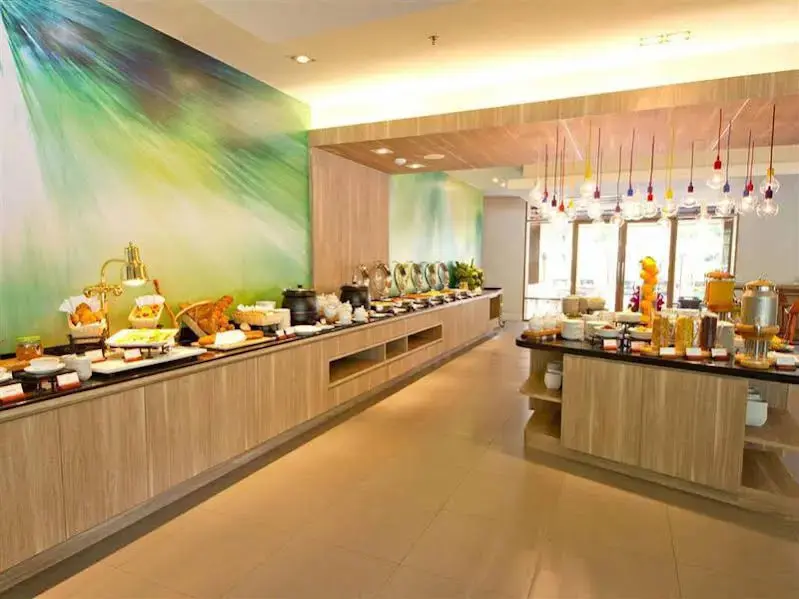 Такуа-Тунг: Ibis Styles Krabi Aonang
