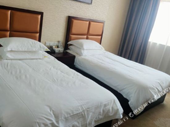 Цзиньхуа: Jialin Hotel (Jinhua Jinyi Times Shopping Plaza)