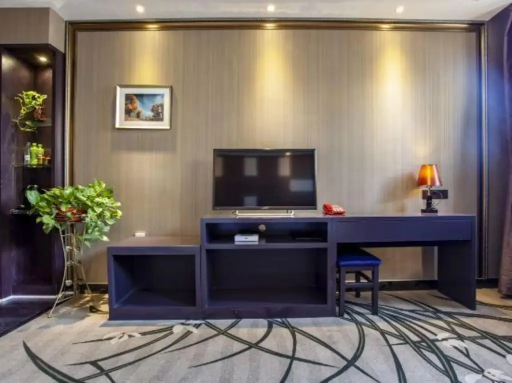 Lijing Hotel — фото 1