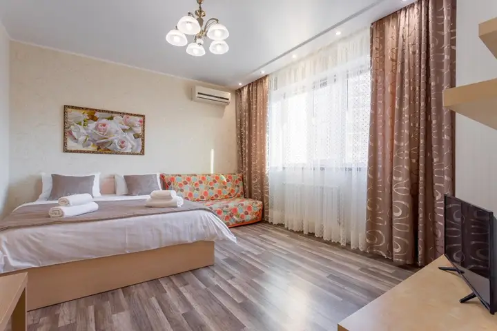Краснодар: Lyuks Po Dalnej Apartments