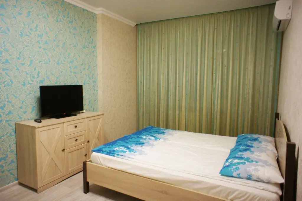 Краснодар: Lyuks Zhk Panorama 2 Apartments