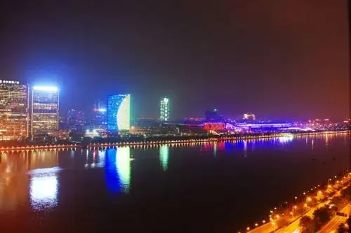 Гуанчжоу: Pazhou River Class Apartments