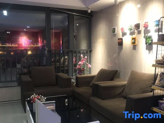 Гуанчжоу: Yue Xiang Jia Apartment