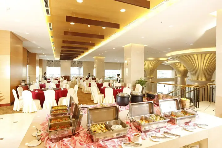Халонг: Majestic - Mong Cai Hotel