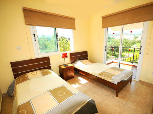 Нео Хорио: Z & X Holiday Villas - Pomos Area