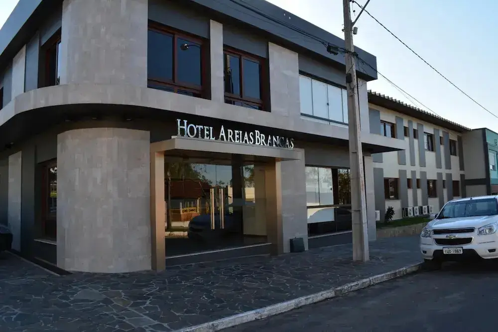 Hotel Areias Brancas — фото 1