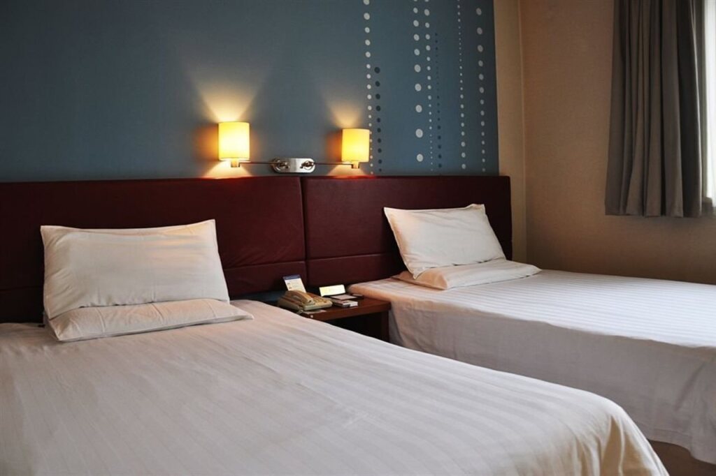 Пекин: Piao Home Inn Beijing Guomao East