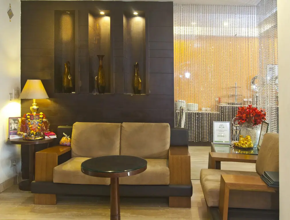 Нью-Дели: OYO 349 Hotel Emblem