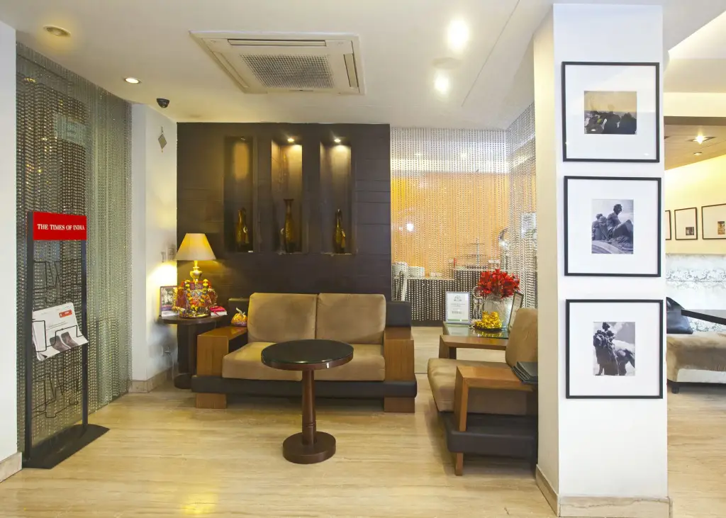 Нью-Дели: OYO 349 Hotel Emblem