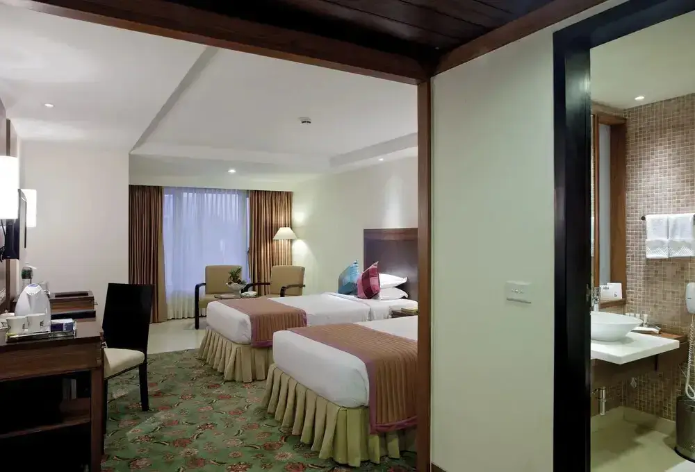 Ахмедабад: Country Inn  Ahmedabad