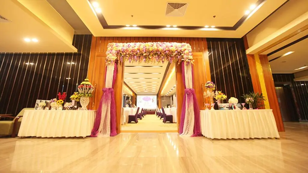 Халонг: Bien Bac Hotel