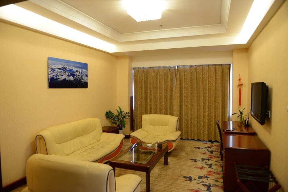 Yanji Baishangui Hotel — фото 1