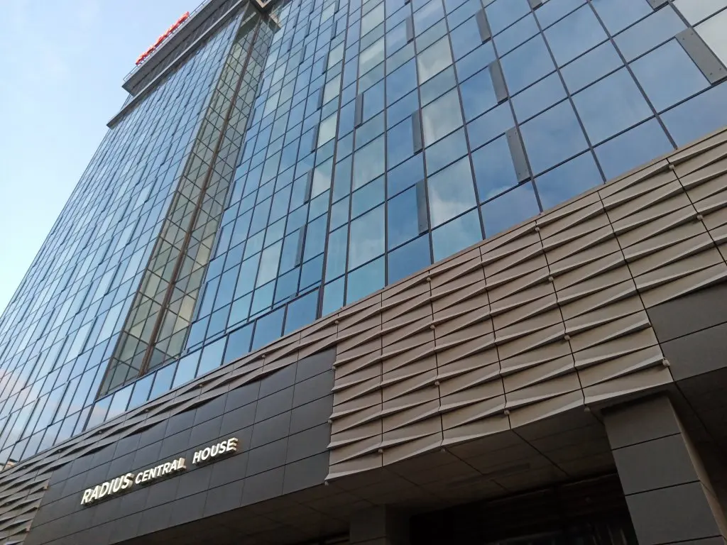 Екатеринбург: 3 Апартаменты Малышева 42 (08)