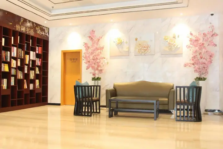 Сямынь: Seashine Hotel (Xiamen Railway Station)