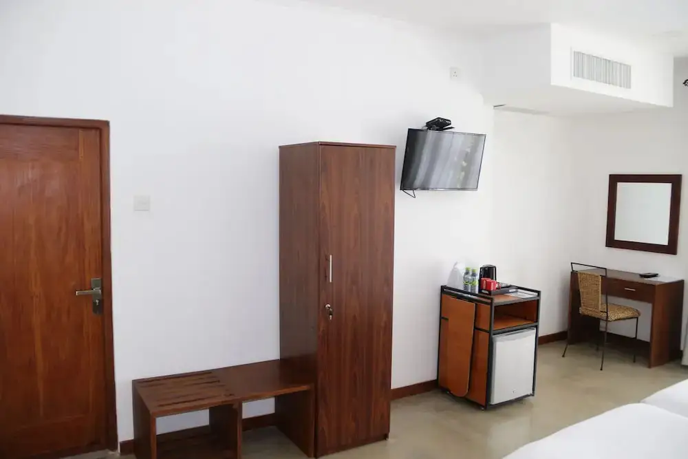 Тиссамахарама: Hostel First @ Tissa
