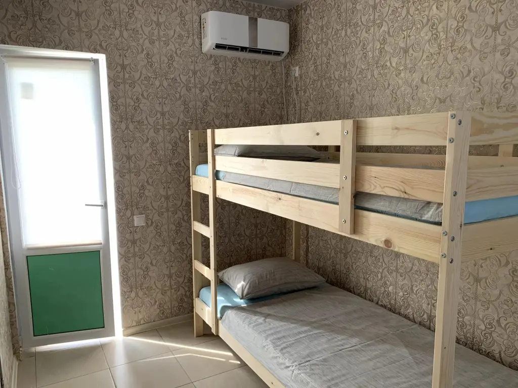 Волна: Mango House (Манго Хаус)