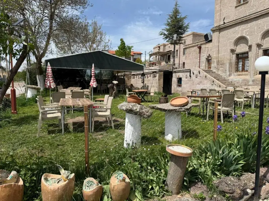 Гюзельюрт: Karballa Hotel