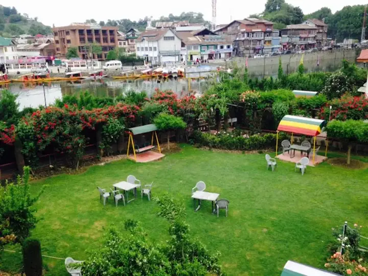 Шринагар: Rubab Guest House