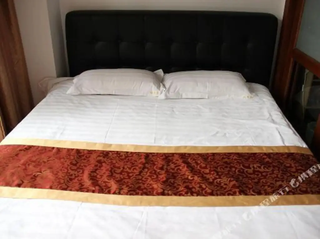 Чэнду: Chang Jiang Apartment Hui Zhan Store