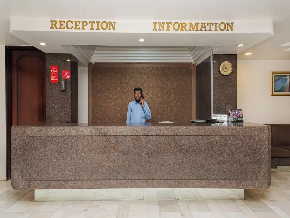 Сурат: OYO Rooms Delhi Gate 3