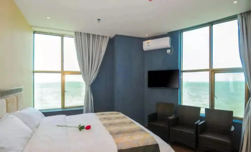 Бэйхай: Beihai Haishang Sea View Apartment