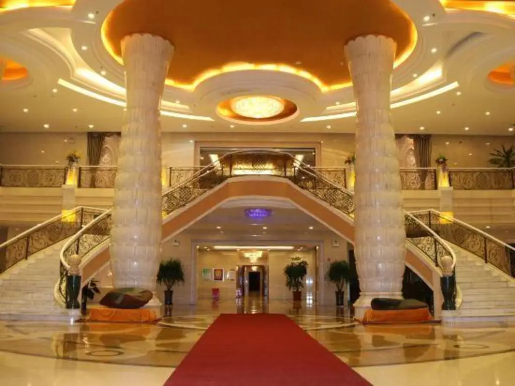 Qitai yunchuang Garden Hotel — фото 1