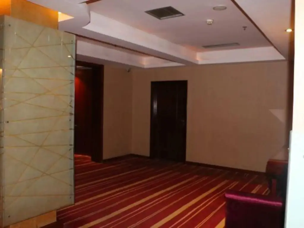 Гуангхан: Xingxing Hotel