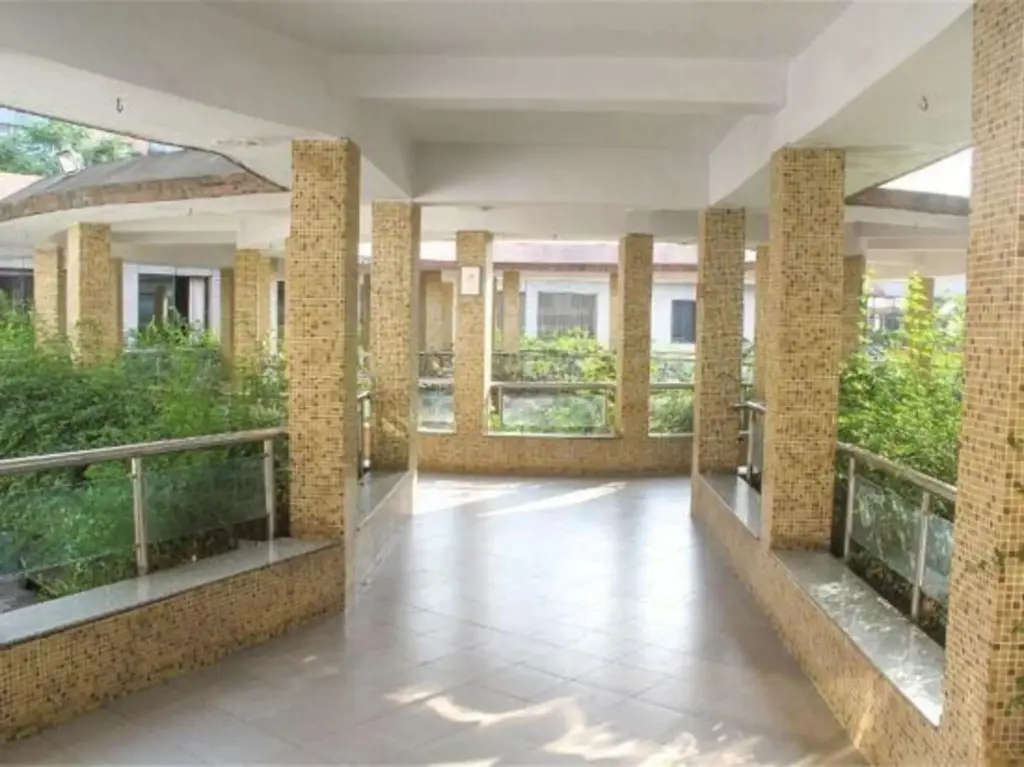 Гуангхан: Xingxing Hotel