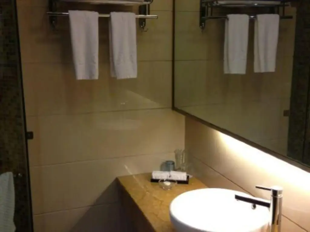 Гуангхан: Xingxing Hotel
