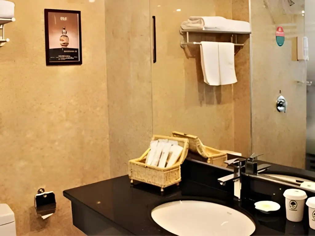 Цзиндэчжэнь: GreenTree Inn Jingdezhen Square North Road Express Hotel