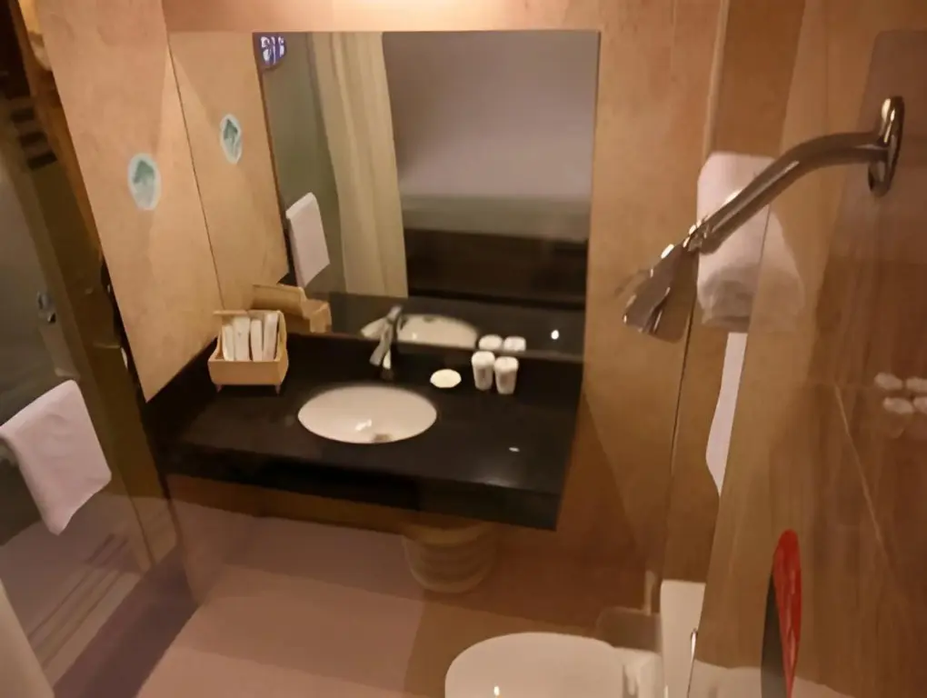 Цзиндэчжэнь: GreenTree Inn Jingdezhen Square North Road Express Hotel